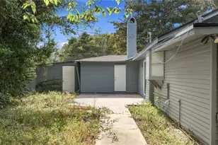 2107 NE 8th Rd, Ocala, FL 34470 - Photo 39