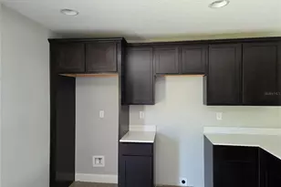 4437 Bessie Cir E, Jacksonville, FL 32209 - Photo 15
