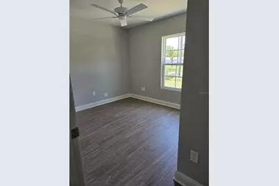 4437 Bessie Circle E, Jacksonville, FL 32209 - Photo 3
