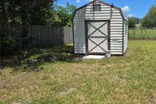 4437 Bessie Cir E, Jacksonville, FL 32209 - Photo 41