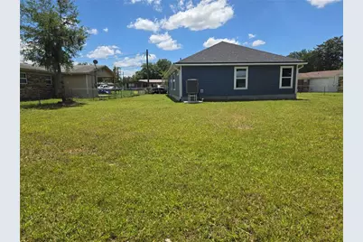 4437 Bessie Circle E, Jacksonville, FL 32209 - Photo 39