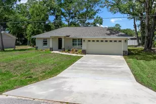 13556 SE 102nd Ct, Belleview, FL 34420 - Photo 9