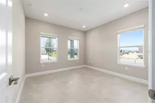 10261 SW 82nd Place Rd, Ocala, FL 34481 - Photo 9