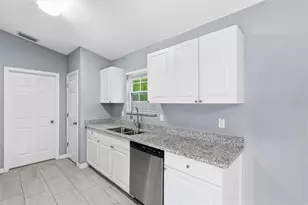 4918 NW 61st Ct, Ocala, FL 34482 - Photo 11