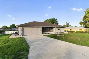 3705 N Honeylocust Dr, Beverly Hills, FL 34465 - Photo 9