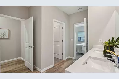 24246 NW 13th Boulevard, Newberry, FL 32669 - Photo 17