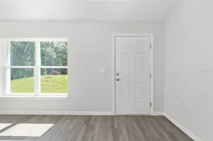 202 Fisher Loop, Ocklawaha, FL 32179 - Photo 5