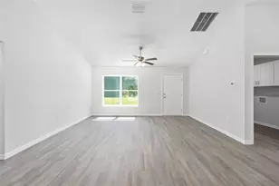202 Fisher Loop, Ocklawaha, FL 32179 - Photo 9