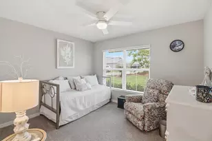 410 W Putting Green Ct, Beverly Hills, FL 34465 - Photo 9