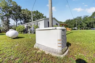15680 SE 171st Ln, Weirsdale, FL 32195 - Photo 33