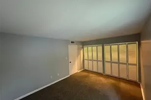 586 Bahia Cir, Ocala, FL 34472 - Photo 13