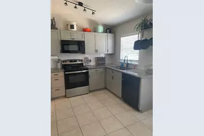 1048 Winding Water Way, Clermont, FL 34714 - Photo 7