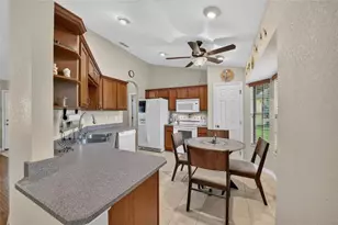 12220 SE 172nd Ln, Summerfield, FL 34491 - Photo 17