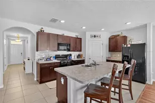 9785 Pepper Tree Trl, Wildwood, FL 34785 - Photo 13