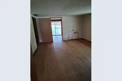 16716 E Fort King Street, Silver Springs, FL 34488 - Photo 7