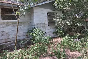 16716 E Fort King St, Silver Springs, FL 34488 - Photo 11