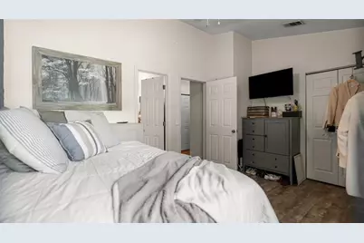 1710 NW 7th Street #303, Gainesville, FL 32609 - Photo 23