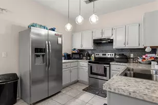 1710 NW 7th St, Gainesville, FL 32609 - Photo 15