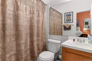 1710 NW 7th St, Gainesville, FL 32609 - Photo 21