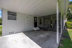 13082 SE 47th Ct, Belleview, FL 34420 - Photo 3