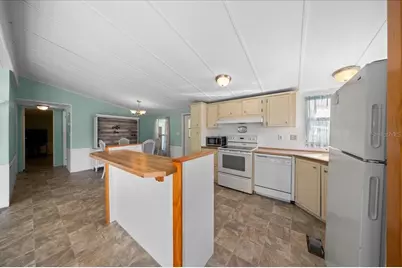 13082 SE 47th Court, Belleview, FL 34420 - Photo 9