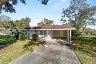 21529 SW Honeysuckle St, Dunnellon, FL 34431 - Photo 1