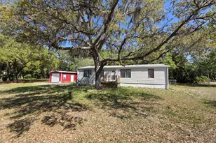 26 Sapp St, Inglis, FL 34449 - Photo 1