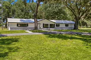 3875 SE 118th Ln, Belleview, FL 34420 - Photo 1
