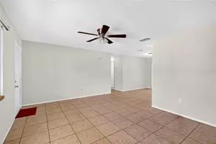 10405 SW 98th Ter, Ocala, FL 34481 - Photo 9
