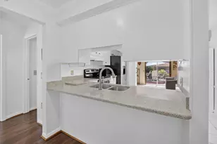 5579 W Pine Cir, Crystal River, FL 34429 - Photo 11