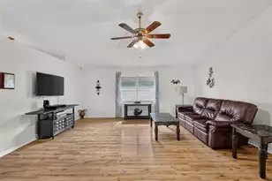 15900 SE 92nd Terrace, Summerfield, FL 34491 - Photo 9