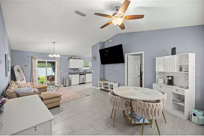 1864 NE 126th Lane, Anthony, FL 32617 - Photo 5