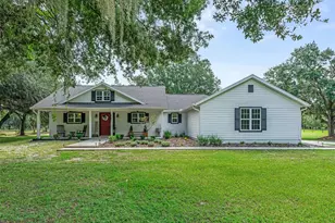 1539 SE 34th Way, Sumterville, FL 33585 - Photo 1