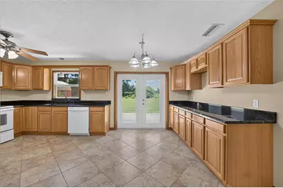 1901 NE 52nd Street, Ocala, FL 34479 - Photo 9