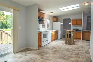 219 Ballard Rd, Avon Park, FL 33825 - Photo 9