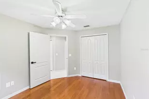 35601 Wickingham Ct, Zephyrhills, FL 33541 - Photo 31