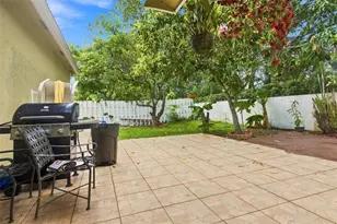 13501 SW 17th Ct, Miramar, FL 33027 - Photo 25