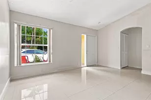 13501 SW 17th Ct, Miramar, FL 33027 - Photo 7