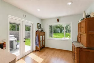 15970 NW 53rd St, Morriston, FL 32668 - Photo 27