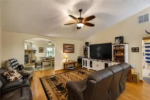 15970 NW 53rd St, Morriston, FL 32668 - Photo 19
