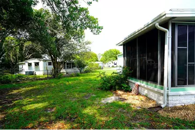 8114 Western Circle Drive, Brooksville, FL 34613 - Photo 33