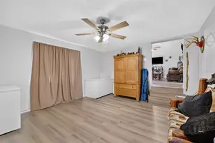 18544 SE 55th Pl, Ocklawaha, FL 32179 - Photo 5