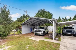 18544 SE 55th Pl, Ocklawaha, FL 32179 - Photo 3