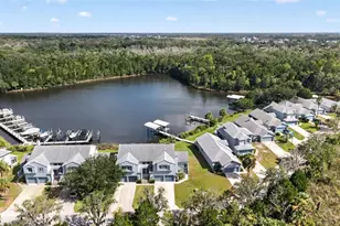 11170 W Cove Harbor Dr, Crystal River, FL 34428 - Photo 1