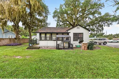 2221 S Pine Avenue, Ocala, FL 34471 - Photo 15