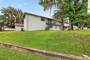 2221 S Pine Ave, Ocala, FL 34471 - Photo 9