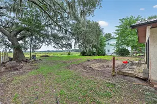 25155 NE 133rd Ln, Salt Springs, FL 32134 - Photo 23