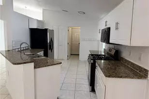 161 China Berry Cir, Davenport, FL 33837 - Photo 3