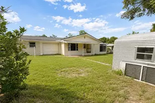 21136 SW Honeysuckle St, Dunnellon, FL 34431 - Photo 19
