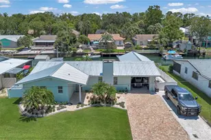 1409 SE 4th Ave, Crystal River, FL 34429 - Photo 9
